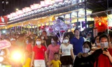 Phố đêm Cao Thắng náo nhiệt sau hơn 1 năm tạm dừng vì dịch bệnh