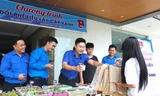 Đoàn viên đổi cây xanh lấy phế liệu, hỗ trợ người dân làm dịch vụ công