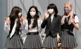 Bí quyết nào giúp BLACKPINK vẫn xinh đẹp bất chấp dù đeo khẩu trang kín mít?