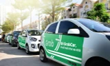 Bộ Giao thông cho rằng loại hình Grab car là xe hợp đồng điện tử, không cần thiết phải gắn hộp đèn trên nóc như một số đề xuất trước đó.