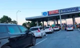 Ùn tắc kéo dài tại làn ETC trạm thu phí Pháp Vân - Ninh Bình do đâu?