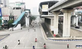  Tại các nút giao, tuyến đường vốn hàng ngày được xem là những “điểm đen” về ùn tắc với lượng phương tiện vượt gấp nhiều lần thiết kế, những ngày tháng tư này vắng vẻ đến… không ngờ. 