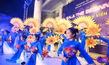 Mãn nhãn với màn 'Chào tân sinh viên khóa 67-The Beginning 2023' Khoa Kinh tế & Phát triển nông thôn