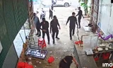 Clip nhóm côn đồ che mặt đập phá quán phở ở Đắk Lắk