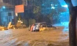 Cơn mưa lớn nhất trong năm khiến nhiều khu vực TP Buôn Ma Thuột thành sông