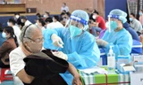 Đắk Lắk sẽ tiếp tục ưu tiên tiêm vắc xin cho người lớn tuổi