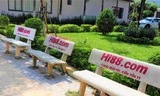 Loạt ghế đá ở hoa viên Buôn Ma Thuột ken đặc quảng cáo trang cá độ