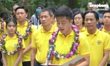 Gương mặt trẻ Việt Nam tiêu biểu 2021 dâng hương báo công các Vua Hùng