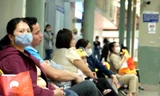 4.000 ca khám một ngày, bệnh nhi tăng đột biến do thời tiết thay đổi