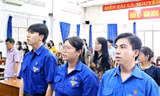 Ba chiến sĩ tình nguyện Hoa Phượng Đỏ được kết nạp Đảng 