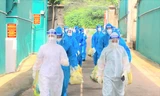 Theo chân y tế lưu động đến chăm sóc F0 tại nhà ở Bình Dương