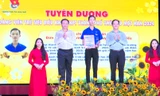 Tuyên dương đảng viên trẻ tiêu biểu khối THPT tại Bình Dương
