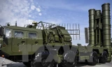Hệ thống tên lửa phòng không di động chiến lược đất đối không S-400 của Nga được trưng bày tại Diễn đàn kỹ thuật - quân sự quốc tế 2017 ở Kubinka Patriot, ngoại ô Moskva, Nga ngày 22/8. Nguồn: AFP/TTXVN.