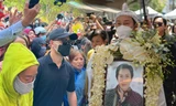 Hàng nghìn người chen lấn tại nơi chôn cất NSƯT Vũ Linh