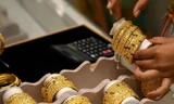 Giá vàng tăng, một 'cá mập' mua thêm gần 74 tấn từ đầu năm