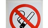 Biển cấm hút thuốc kích thích hút thuốc