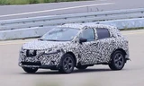 SUV cỡ nhỏ của Nissan lộ ảnh chạy thử 