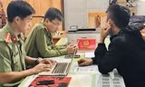 Bản tin 8H: Phạt người đăng clip 'nóng' ở Hội An, mời làm việc các quản trị viên đăng tải