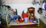Mất chỗ ngủ, đi ủng cả ngày trong nhà vì triều cường ở TPHCM