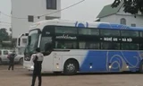 Chặn bắt xe khách chở người trốn ra khỏi vùng dịch trong đêm