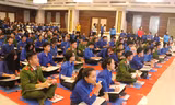 Rung chuông vàng 'Thanh niên Hà Tĩnh đồng hành cùng hàng Việt Nam'