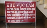 Hàng loạt trụ sở UBND ở Nghệ An dựng biển cấm quay phim, chụp ảnh