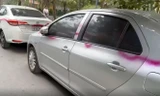 Công an vào cuộc vụ loạt ô tô đỗ dưới lòng đường bị xịt sơn ở Hà Nội