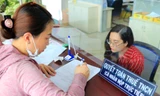 Người dân làm thủ tục quyết toán thuế TNCN. (Ảnh minh hoạ, ST). 