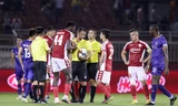 Trọng tài tiếp tục trở thành nỗi ám ảnh của các đội bóng ở LS V-League 2020 nhưng ông Trưởng ban Trọng tài VFF nói không hiểu vì sao cấp dưới sai.(ảnh Hữu Phạm)
