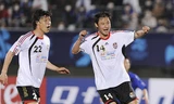 Trợ lý ông Park Hang Seo, Kim Han yoon (phải) từng chơi 430 trận ở K-League.