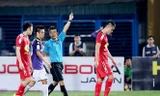 Tăng Tiến bị HAGL cho nghỉ thi đấu hết lượt 1 V-League 2018 vì pha phạm lỗi với Duy Mạnh.