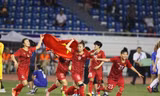 Đội tuyển nữ đã giành chiến thắng đầy quả cảm trước Thái Lan để giành HCV SEA Games 30.