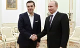 Ông Tsipras bắt tay Tổng thống Putin trong chuyến thăm Moscow