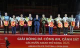 Thủ tướng Phạm Minh Chính tham dự lễ khai mạc giải bóng đá Công an, cảnh sát các nước ASEAN mở rộng 2025 (ảnh V.A)