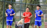 Xuân Trường (phải) trong buổi tập của tuyển Olympic Việt Nam