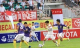 Hà Nội T&T sảy chân trên sân Pleiku của HA.GL ở lượt trận 16 V.League.
