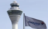 Máy bay Malaysia Airlines hạ cánh khẩn vì cháy động cơ
