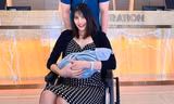 Lan Khuê rạng rỡ xuất hiện sau sinh con