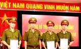 Trao thưởng cho các đơn vị tham gia chuyên án 814K - Công ty Khải Thái.