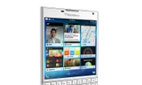 BlackBerry Passport tung màu 'độc' mừng Giáng sinh