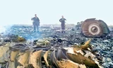 Hiện trường vụ rơi máy bay MH17. (Nguồn: Reuters)