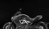 Kinh ngạc với 'quái thú' Ducati Diavel 2015 