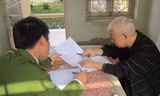 Bầu Kiên trong trại giam. 