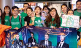 Westlife hạ cánh tại TP.HCM, sẵn sàng “cháy hết mình” cho 2 đêm nhạc sắp tới