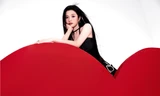 Khoe loạt ảnh mới, Suni Hạ Linh được fan Trung khen hết lời vào ngày "tỏ tình"