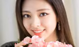Nhan sắc trước debut của Yuna (ITZY) xuất sắc cỡ nào mà netizen không thể tìm được ảnh xấu