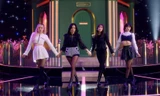 BLACKPINK lên đồ đối lập: Rosé nổi bật Jennie chìm nghỉm, stylist có ý đồ gì đây?