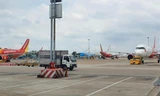 An toàn bay ở Cảng Hàng không quốc tế Tân Sơn Nhất bị tia laser, flycam đe dọa