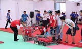 Đội Robocon Trường ĐH Lạc Hồng trong cuộc thi năm 2018