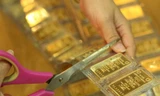 Giá vàng SJC tăng nhẹ